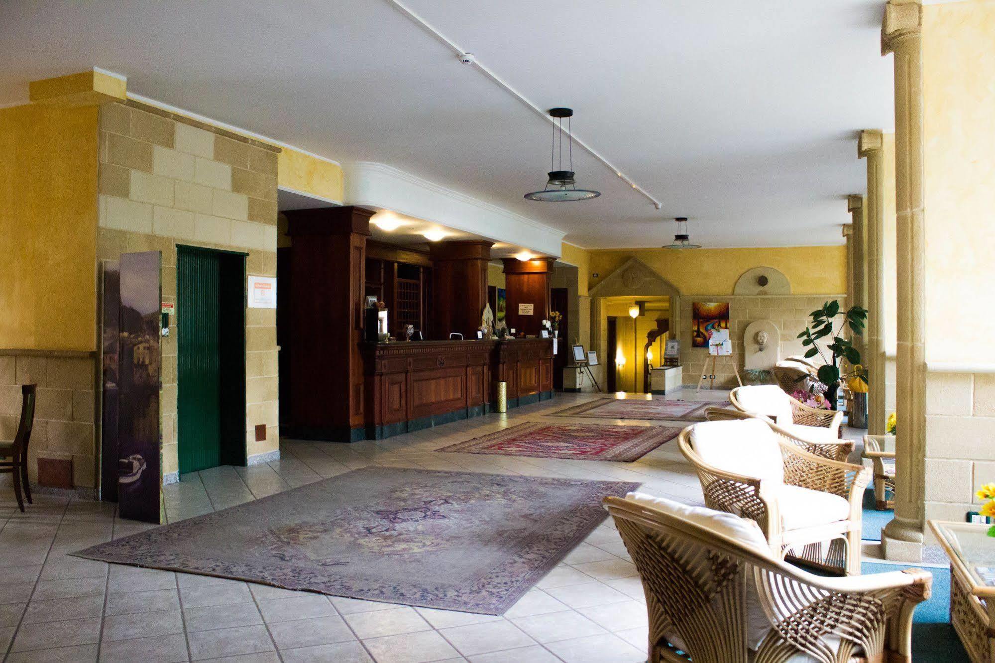 Hotel Salus Salice Terme Exterior photo