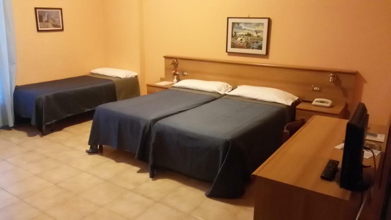 Hotel Salus Salice Terme Exterior photo